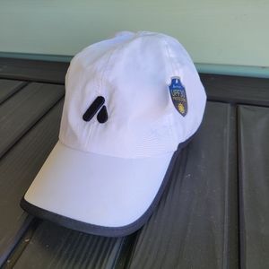 Activcool golf runner hat white UPF NWT